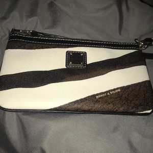 New Dooney & Bourke Wallet